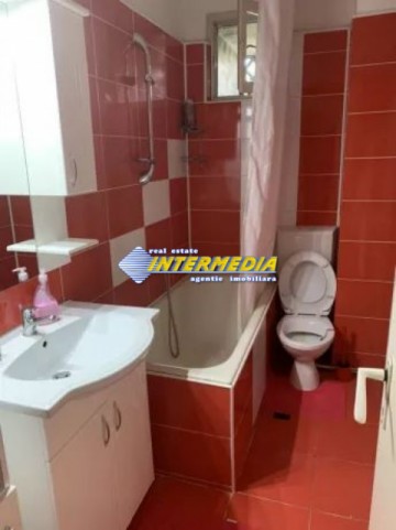 apartament-2-camere-de-vanzare-centru-etaj-1-mobilat-si-utilat-2